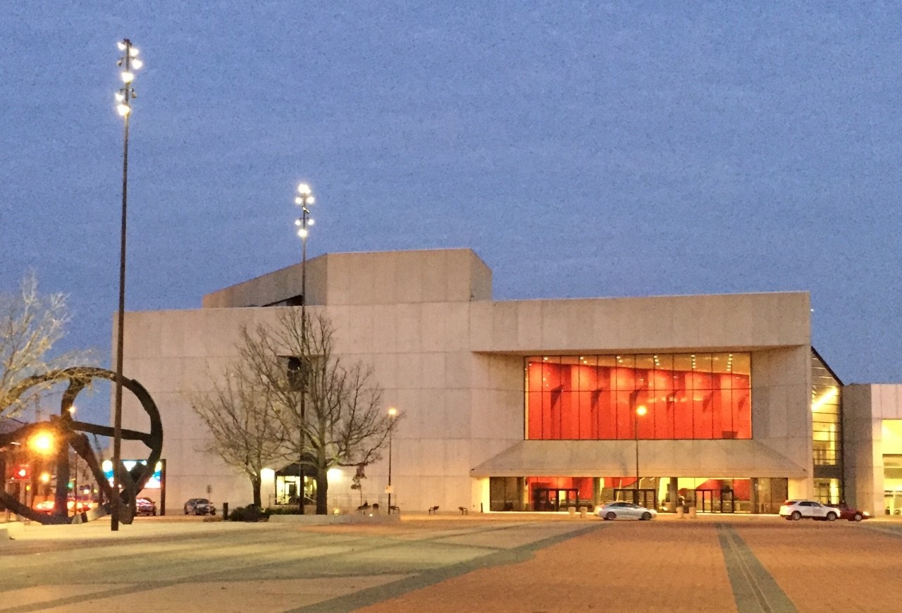 Horror Conventions 2024 Des Moines Convention Center Agnes Arlette